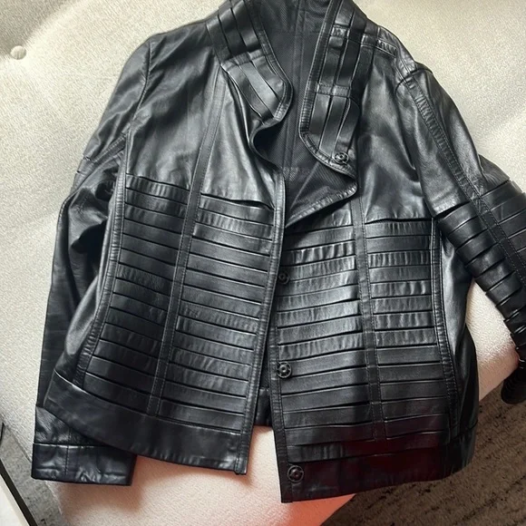Leather Jacket. Great condition. - Picture 1 of 4